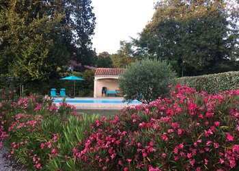Top Holiday Homes | Bed and breakfast