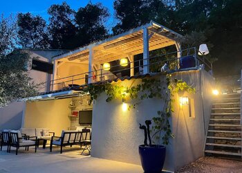 Top Holiday Homes | Bed and breakfast