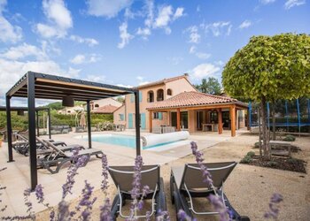 Top Holiday Homes | Bed and breakfast