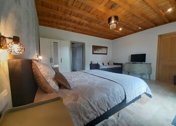 Top Holiday Homes | Bed and breakfast