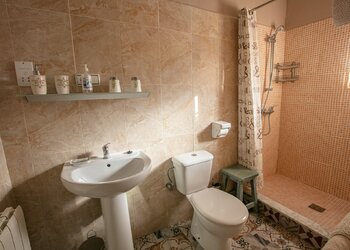 Top Holiday Homes | Bed and breakfast