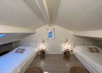 Top Holiday Homes | Bed and breakfast