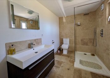 Top Holiday Homes | Bed and breakfast