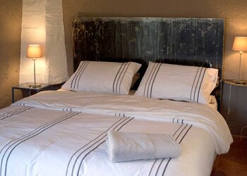 Top Holiday Homes | Bed and breakfast