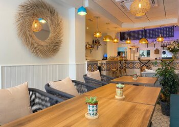 Top Holiday Homes | Bed and breakfast
