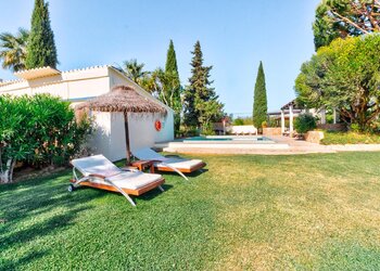 Top Holiday Homes | Bed and breakfast