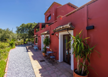Top Holiday Homes | Bed and breakfast