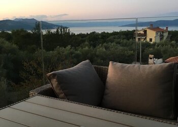 Top Holiday Homes | Bed and breakfast