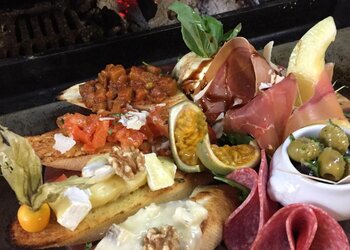 Top Holiday Homes | Bed and breakfast