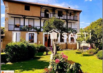 Top Holiday Homes | Bed and breakfast