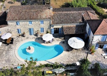 Top Holiday Homes | Bed and breakfast