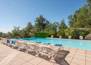 Top Holiday Homes | Bed and breakfast