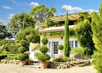 Top Holiday Homes | Bed and breakfast