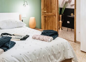 Top Holiday Homes | Bed and breakfast