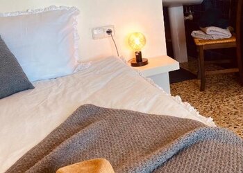 Top Holiday Homes | Bed and breakfast