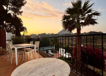 Top Holiday Homes | Bed and breakfast