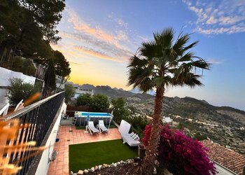 Top Holiday Homes | Bed and breakfast