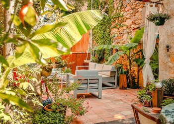 Top Holiday Homes | Bed and breakfast