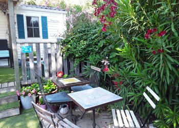Top Holiday Homes | Bed and breakfast