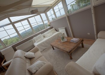 Top Holiday Homes | Bed and breakfast