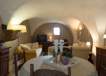 Top Holiday Homes | Bed and breakfast
