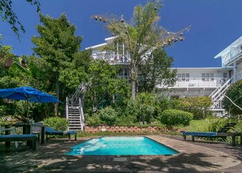 Top Holiday Homes | Bed and breakfast