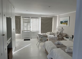 Top Holiday Homes | Bed and breakfast