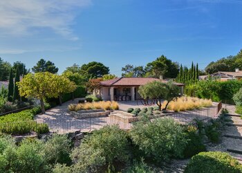 Top Holiday Homes | Bed and breakfast