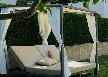 Top Holiday Homes | Bed and breakfast