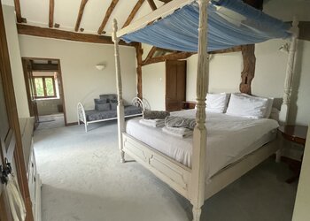 Top Holiday Homes | Bed and breakfast