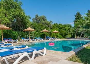 Top Holiday Homes | Bed and breakfast