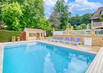 Top Holiday Homes | Bed and breakfast