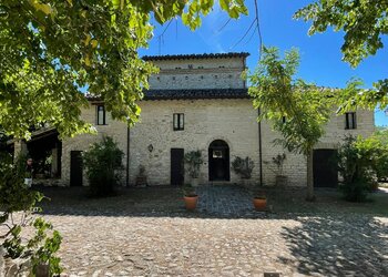 Top Holiday Homes | Bed and breakfast