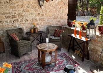 Top Holiday Homes | Bed and breakfast