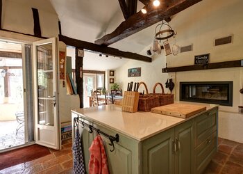 Top Holiday Homes | Bed and breakfast