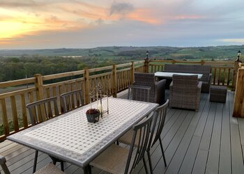 Top Holiday Homes | Bed and breakfast