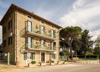 Top Holiday Homes | Bed and breakfast