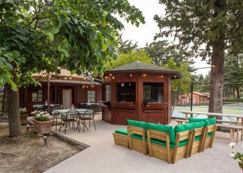 Top Holiday Homes | Bed and breakfast