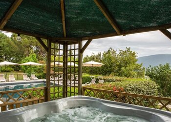 Top Holiday Homes | Bed and breakfast