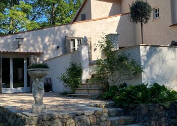 Top Holiday Homes | Bed and breakfast