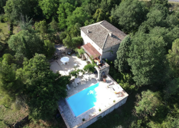 Top Holiday Homes | Bed and breakfast