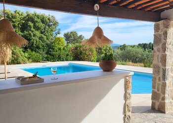 Top Holiday Homes | Bed and breakfast