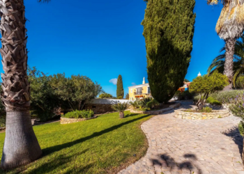Top Holiday Homes | Bed and breakfast