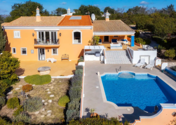 Top Holiday Homes | Bed and breakfast