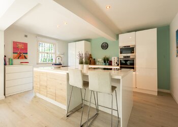 Top Holiday Homes | Bed and breakfast