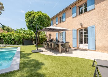 Top Holiday Homes | Bed and breakfast