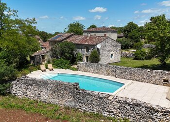 Top Holiday Homes | Bed and breakfast