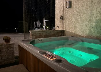 Top Holiday Homes | Bed and breakfast