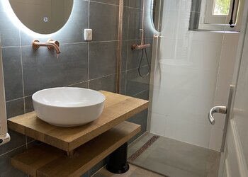 VILLA D'AULAN 05 (2-4P) 3 KAMER APPARTEMENT - Meilleures maisons de vacances | Lit et petit déjeuné