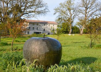 Domaine de Rigou - Meilleures maisons de vacances | Lit et petit déjeuné